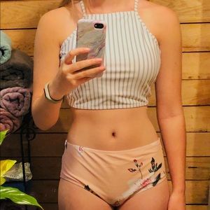 Elleschic, High Neck, Striped Cropped Bikini